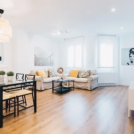 Apartment By People *