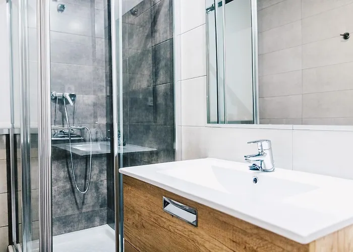 By People 아파트 빌바오